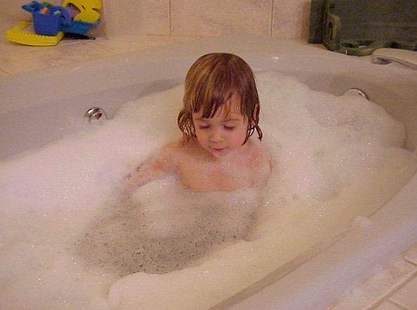 lost in the bubbles 1.jpg (59968 bytes)